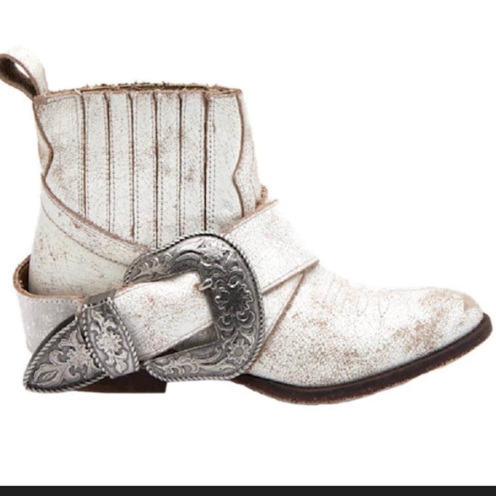 Matisse White Ankle Boots with Silver Buckle